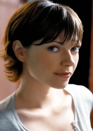 Nicole de Boer